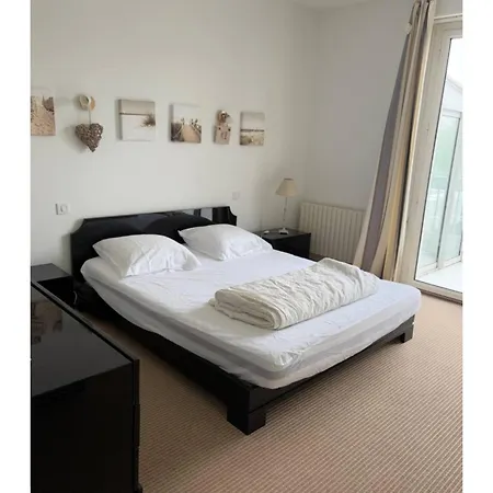 En Famille Face - à Pontaillac Apartamento