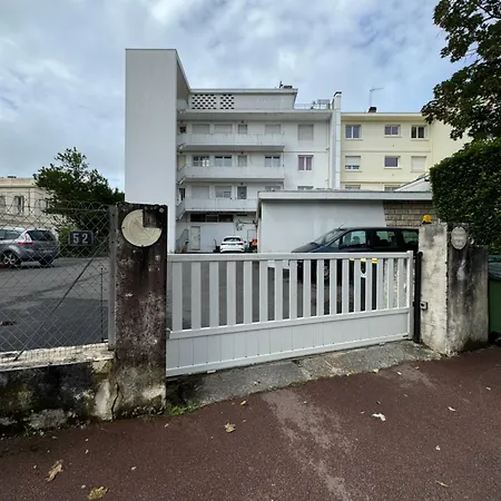 Apartment En Famille Face - A Pontaillac